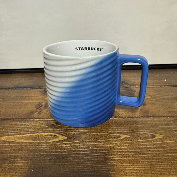 STARBUCKS 2022 Blue White Textured Twist Diagonal Ombre‎ Ceramic Mug NWT - Picture 4 of 9